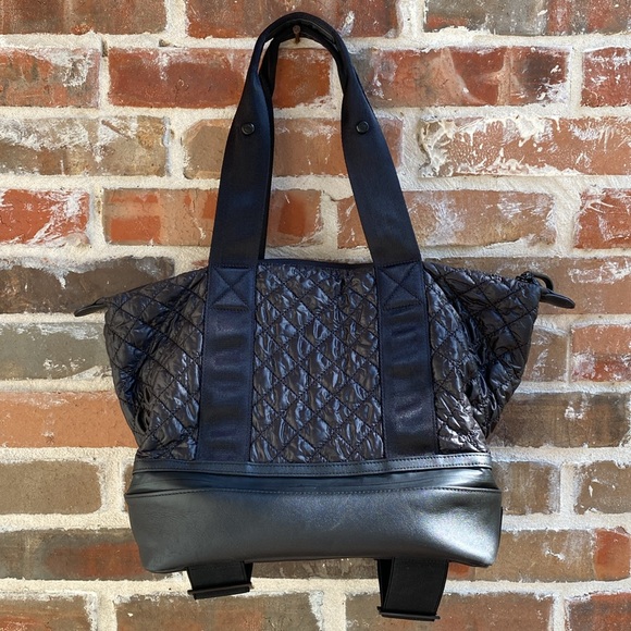 EUC Caraa Sport Tote- Black Quilted Nylon - Picture 6 of 16